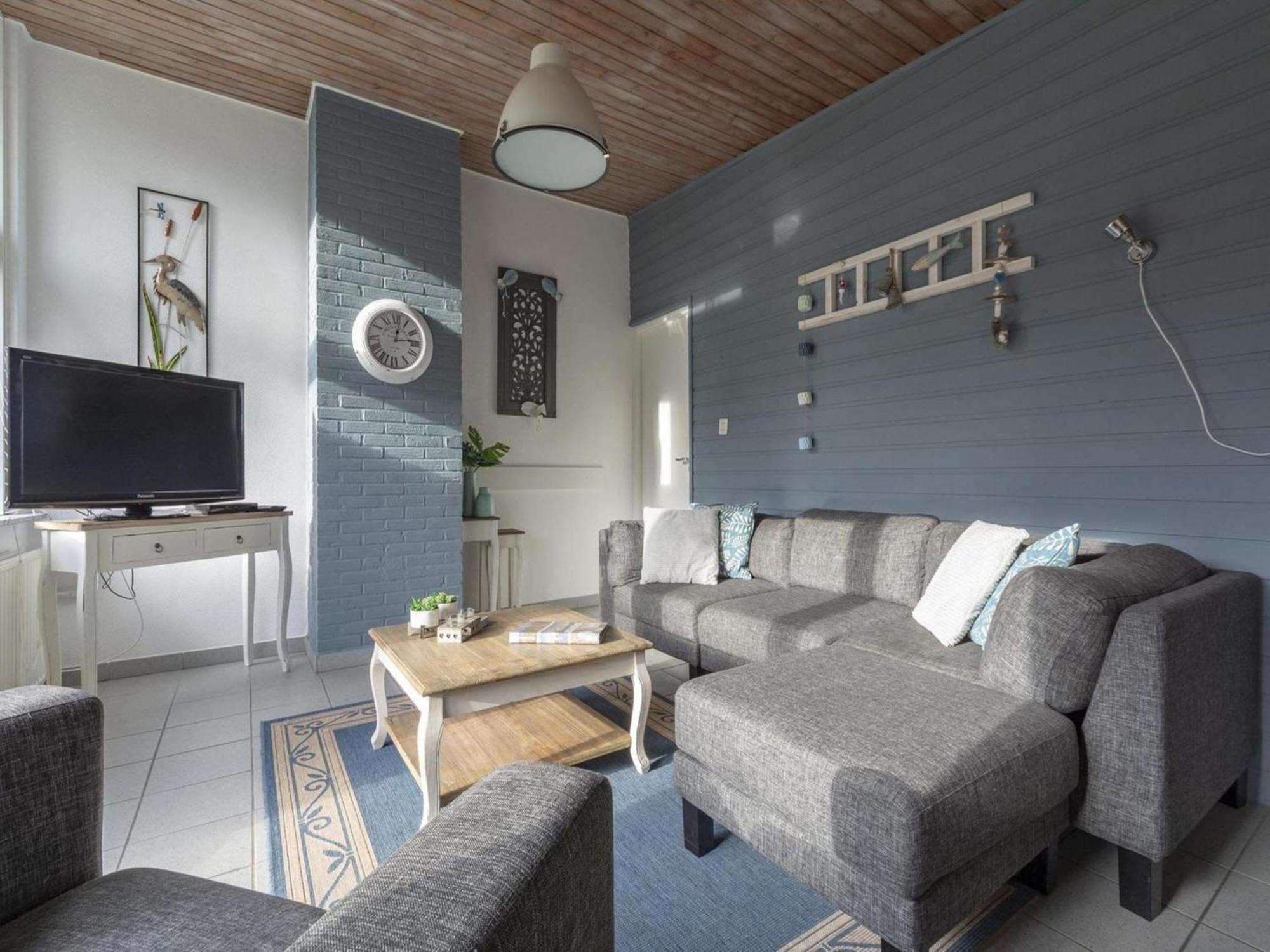 Stylish Beachside Bungalow With Patio Sint Maartensvlotbrug Bagian luar foto